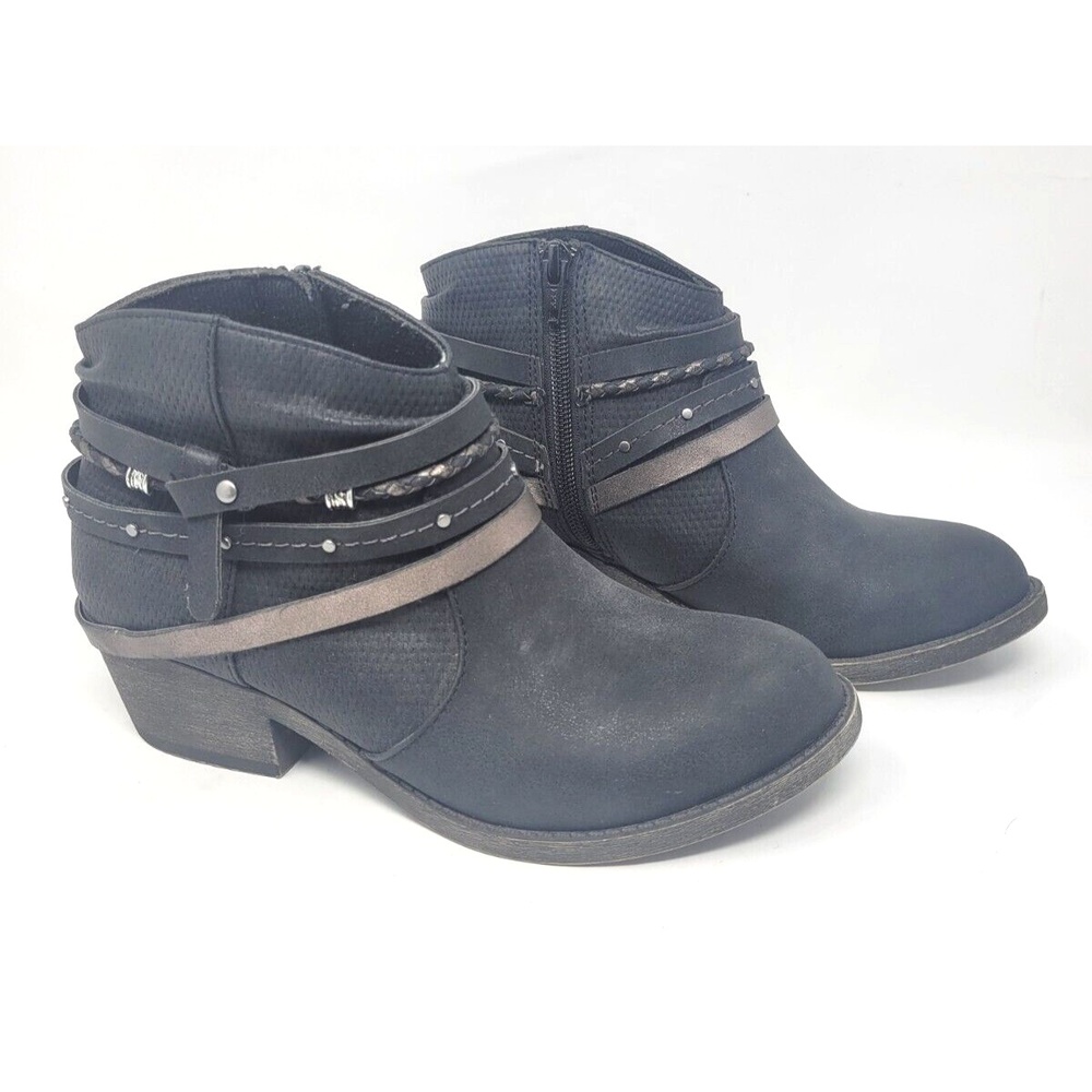 SO Women's Ankle Boots Size 8.5 Synthetic Studded Braided Strap Minimalist Moto
